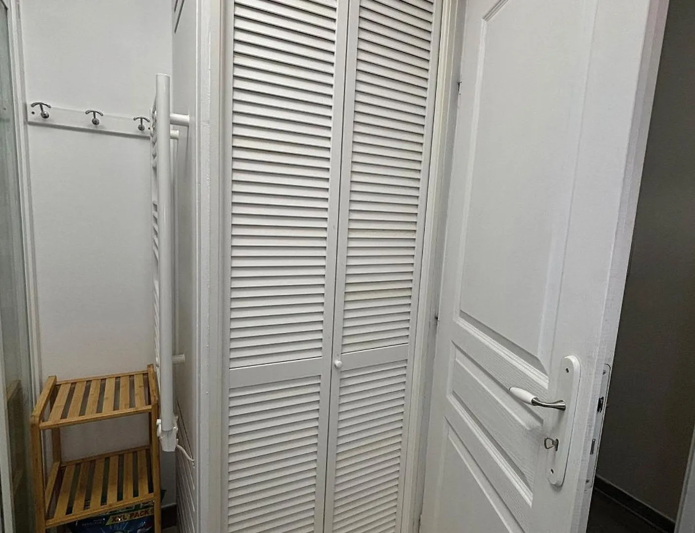 Apartament Charming Studio In Nice 2-Min Walk To The Sea Francja