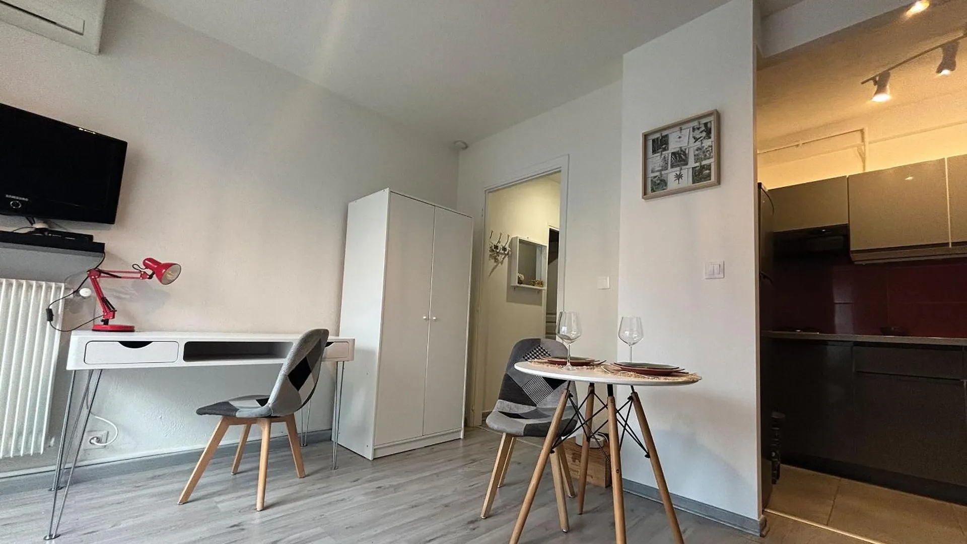 Apartment Charming Studio In Nice 2-Min Walk To The Sea